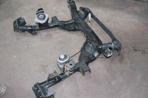 Cuna de Motor Bmw X3 2.0 D 150CV 110KW E83) 204D4