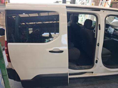 Puerta Lateral Corredera Derecha Peugeot Rifter 1.5 BLUEHDI 100 102CV 75KW
