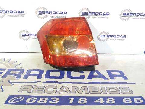 Piloto Trasero Izquierdo Toyota Corolla 1.4 TD CAT 90CV