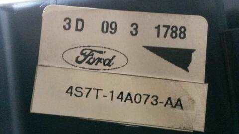 Foto 2ª: Caja Reles Fusibles Ford Mondeo 2.0 TDCI CAT BERLINA 130CV 96KW [FMBA] (2004)