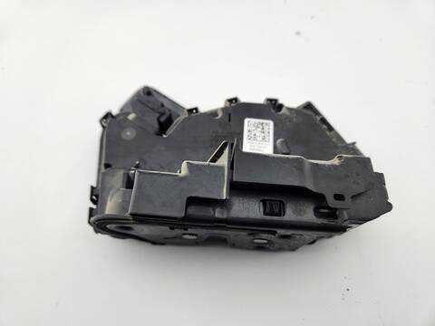 Foto 2ª: Cerradura Puerta Trasera Derecha Volkswagen Tiguan LIFE 122CV 90KW [DTRC] (2021)