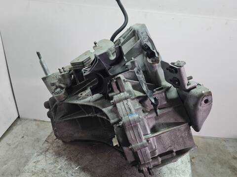 Foto 4ª: Caja Cambios Dacia Duster 1.5 DCI DIESEL CAT 86CV 63KW [K9K666] (2010)
