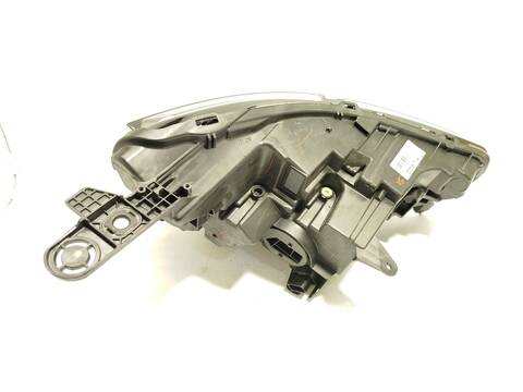 Foto 4ª: Faro Izquierdo Citroen C4 1.2 155CV 114KW [YH01] (2023)