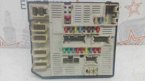 Caja Reles Fusibles Renault Laguna LIMITED GRANDTOUR 131CV 96KW