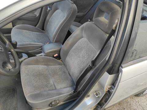 Asiento Delantero Izquierdo Toyota Avensis 2CTE BERLINA