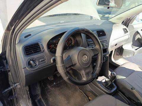 Salpicadero Volkswagen Polo CAYA