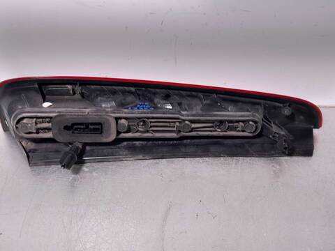 Foto 2ª: Piloto Trasero Derecho Ford C Max AMBIENTE D) 125CV 92KW FOCUS CAP) [Q7DA] (2009)