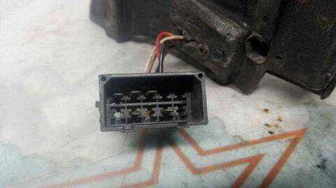 Foto 2ª: Retrovisor Derecho Audi A6 BERLINA 150CV 110KW (1997)