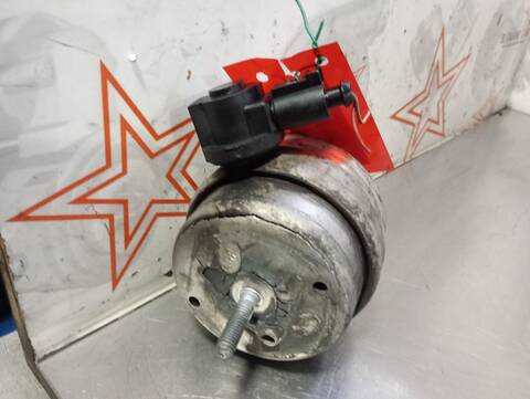 Foto 3ª: Soporte Motor Audi A4 2.5 TDI QUATTRO SPORT EDITION 132KW) AVANT 180CV (2004)