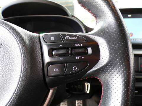 Foto 2ª: Volante Kia Picanto G4LA (2019)