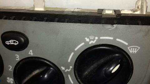 Foto 2ª: Mando Calefacción A. A. Nissan Primastar 2.0 DCI DIESEL 114CV 84KW [M9R] (2008)