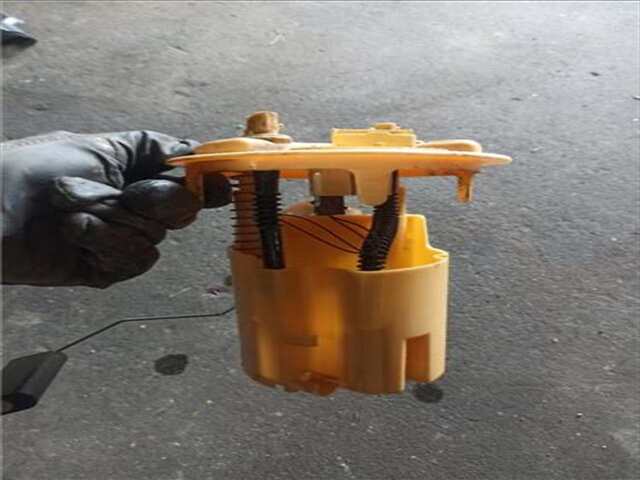 Foto 3ª: Aforador Citroen C4 1.6 HDI [9HX (DV6ATED4)]