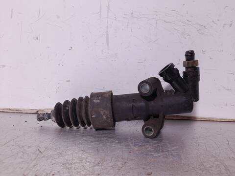 Foto 2ª: Bomba Embrague Peugeot 207 CONFORT 73CV 54KW [KFV] (2008)