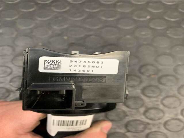 Foto 2ª: Mando Multifuncion Chevrolet Aveo 1.200 16V85CV/63KW 0CV [A12XER] (2013)