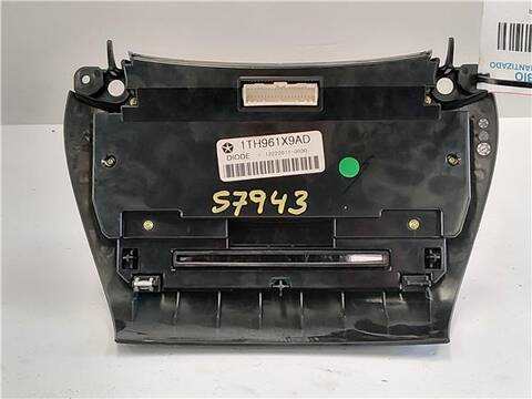 Foto 2ª: Mando Climatizador Fiat Freemont 2.0 BASIS 140CV 103KW [939 B5000 OR ´´Y´´ 8TH DIGIT VIN] (2012)