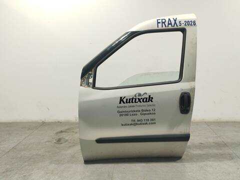 Foto 2ª: Puerta Delantera Izquierda Fiat Doblo 1.3 D MULTIJET 90CV 66KW [199 A3.000,263 A2.000] (2017)
