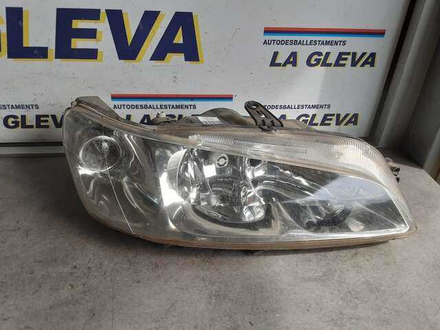 Faro Derecho Peugeot 306 1.6 8V
