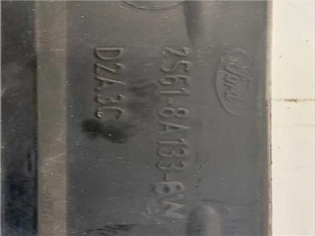Foto 3ª: Rejilla Delantera Ford Fiesta 1.4 16V 80CV 59KW [FXJB] (2003)
