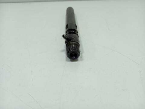 Foto 3ª: Inyectores Kia Carnival J3 (2005)