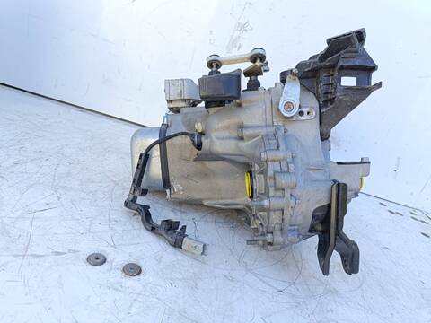 Foto 2ª: Caja Cambios Peugeot 208 1.2 12V E-VTI 82CV 60KW [HM05] (2019)