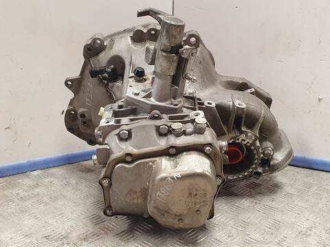 Foto 3ª: Caja Cambios Suzuki Swift GL 5-PTAS.) BERLINA 69CV 51KW [Z13DT] (2006)