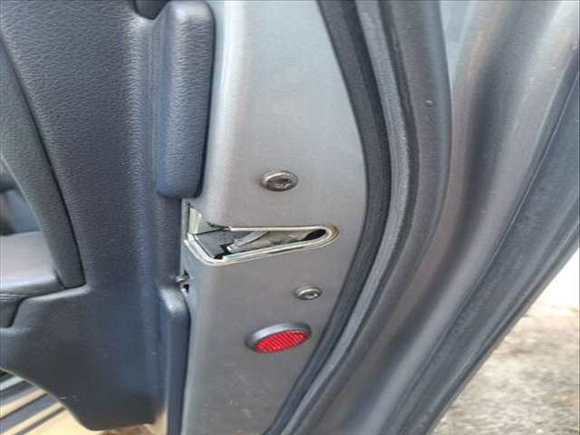Cerradura Puerta Trasera Derecha Bmw Serie 5 525 D