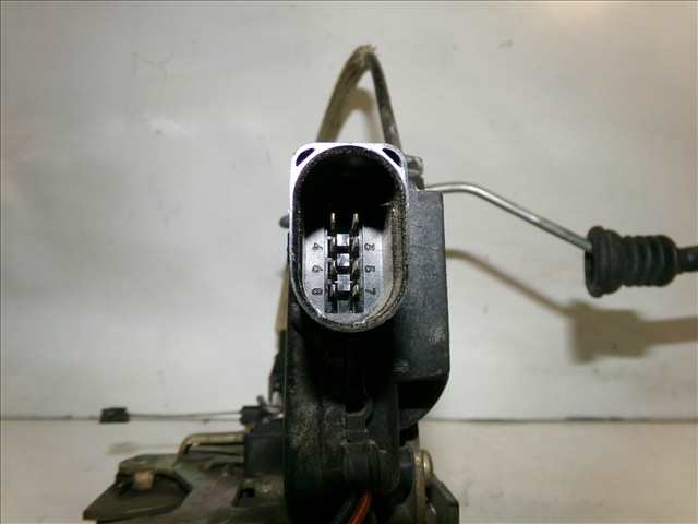 Foto 3ª: Cerradura Puerta Delantera Derecha Seat Toledo 1.9 TDI 1999-2004 [AGR] (2000)