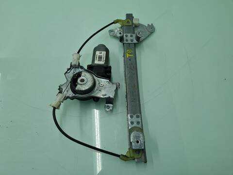 Elevalunas Manual Trasero Derecho Nissan Qashqai ACENTA 150CV 110KW