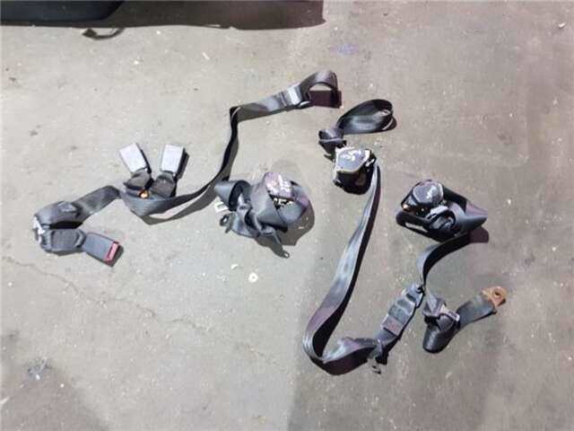 Cinturón Trasero Central Ford Fiesta 1.3 PORTO [1.3 LTR. - 44 KW CAT]