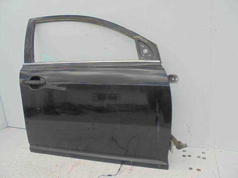 Foto 4ª: Puerta Delantera Derecha Toyota Avensis 2.2 D-4D EXECUTIVE BERLINA 5-PTAS.) 150CV 110KW [2AD] (2006)