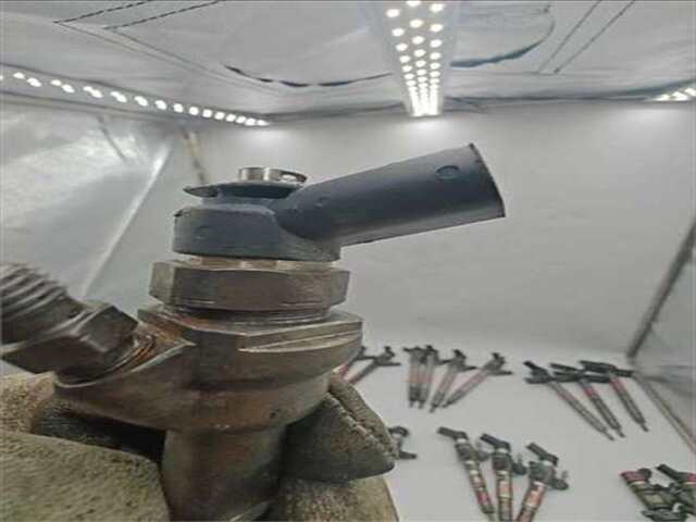 Foto 3ª: Inyectores Mini One CV 0