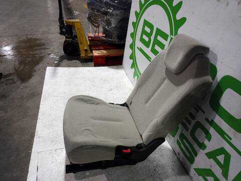 Foto 3ª: Asientos Traseros Citroen C4 EXCLUSIVE AUT. 109CV [9HZDV6TED4] (2006)