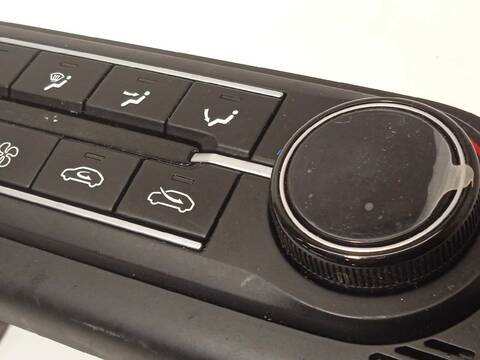 Foto 4ª: Mando Climatizador Kia Xceed EDRIVE PHEV 141CV 104KW [G4LE] (2021)