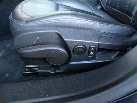 Foto 2ª: Asiento Delantero Izquierdo Opel Insignia A20DTH BERLINA (2008)