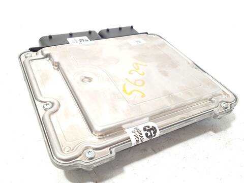 Foto 2ª: Centralita Motor ECU Bmw X1 SDRIVE 18 D 143CV 105KW [N47D20C] (2013)