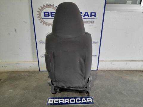 Foto 3ª: Asiento Delantero Izquierdo Peugeot 107 1.0 CAT 384F) 68CV [G/ 1KR] (2005)