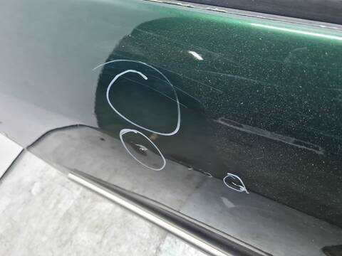 Foto 3ª: Puerta Trasera Derecha Nissan Patrol GR S 129CV 95KW [RD28] (1998)