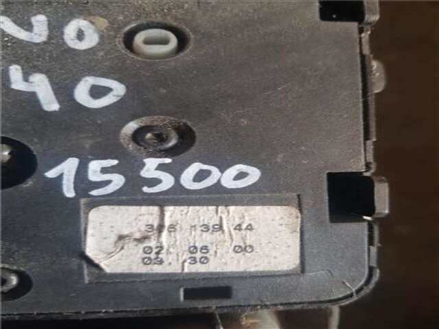 Foto 3ª: Mando Multifuncion Volvo S40 2.0 T [B 4204 T3]