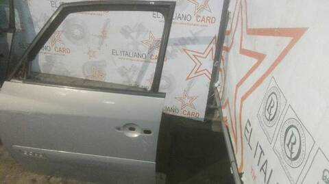 Foto 4ª: Puerta Delantera Izquierda Renault Espace 177CV 130KW