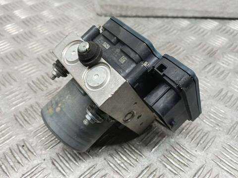 Foto 2ª: Abs Jeep Cherokee LIMITED 4WD 200CV 147KW [LAU61RRBLK,ORU8THDI] (2015)