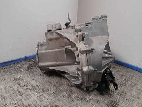 Foto 3ª: Caja Cambios Peugeot 2008 ALLURE 120CV 88KW [BH01] (2018)