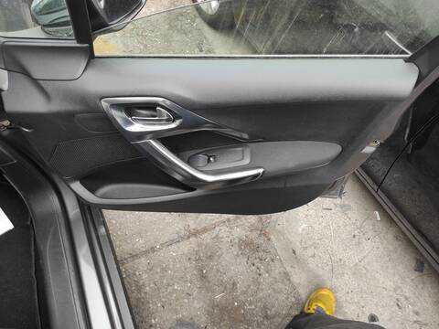 Tapizados Cartoneras Peugeot 2008 BH01