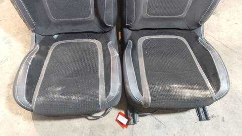 Foto 4ª: Asientos Traseros Renault Megane ZEN BERLINA 110CV 81KW IV BERLINA 5P [K9K G6] (2017)