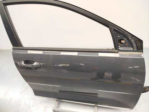 Foto 4ª: Puerta Delantera Derecha Kia Rio 1.0 T-GDI 120 ECO-DYNAMICS 120CV 88KW [G3LF] (2022)