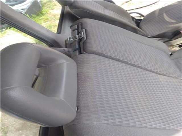 Foto 3ª: Asiento Delantero Derecho Nissan Atleon TK140.80 [B440]