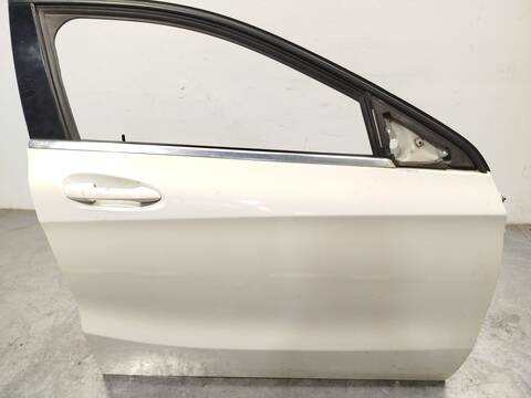 Foto 4ª: Puerta Delantera Derecha Mercedes Clase A 140 A 160 CDI - D 176.011) 90CV 66KW [607951] (2017)