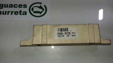 Foto 3ª: Centralita Motor ECU Hyundai i30 COMFORT 109CV 80KW [G4FA] (2011)