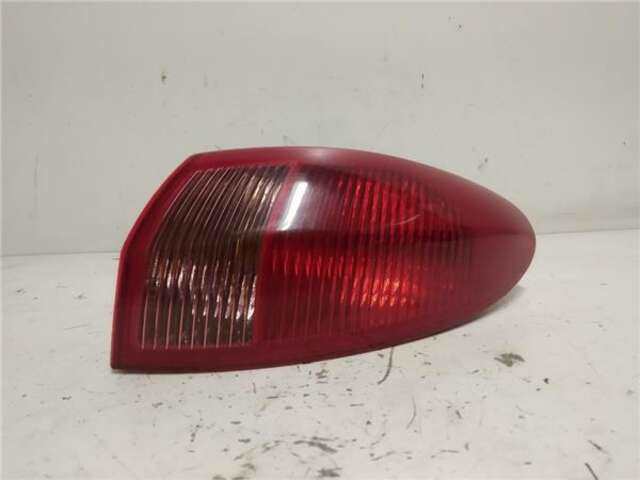 Piloto Trasero Derecho Alfa Romeo 147 1.9 JTD IMPRESSION [1.9 LTR. - 74 KW JTD CAT]