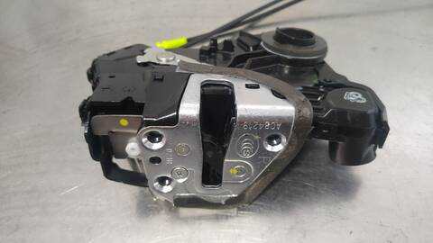 Foto 3ª: Cerradura Puerta Delantera Derecha Toyota Auris HYBRID ACTIVE BUSINESS PLUS 136CV 100KW