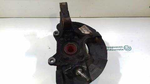 Foto 2ª: Mangueta Delantera Derecha Volvo XC 90 D5 MOMENTUM 163CV 120KW [D5244T] (2005)